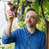 FT-AnthonyinPolytunnel-1